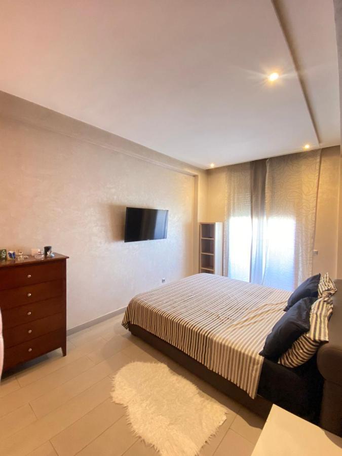 Superbe Appart Ensoleillé FibreO+Netflix+Parking Casablanca Exterior foto